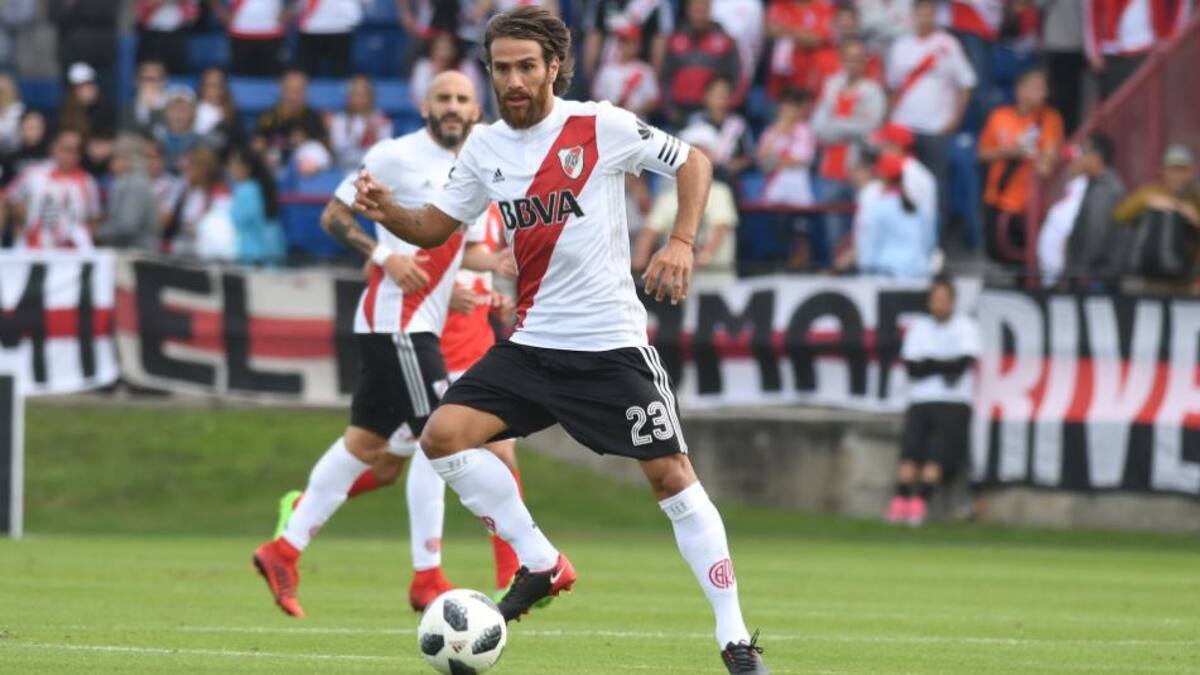 River - Amistoso