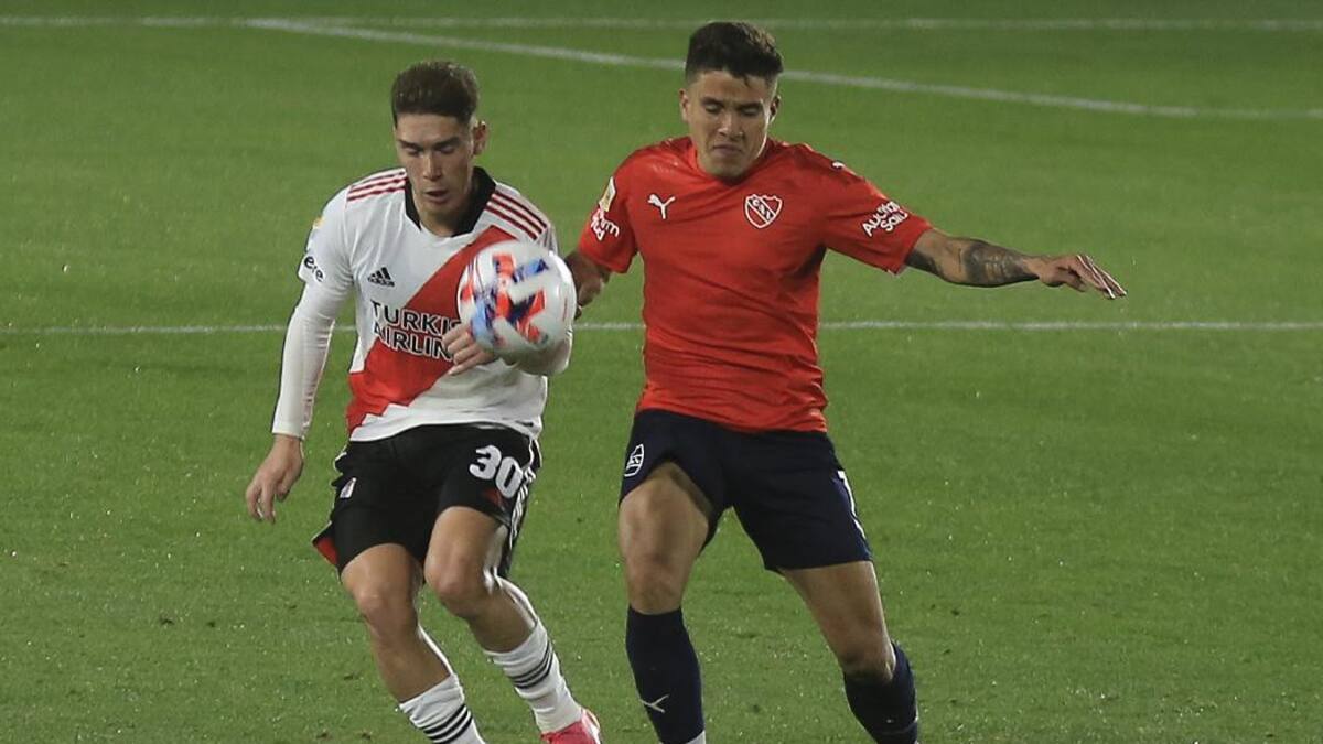 River vs. Independiente, fútbol argentino, NA