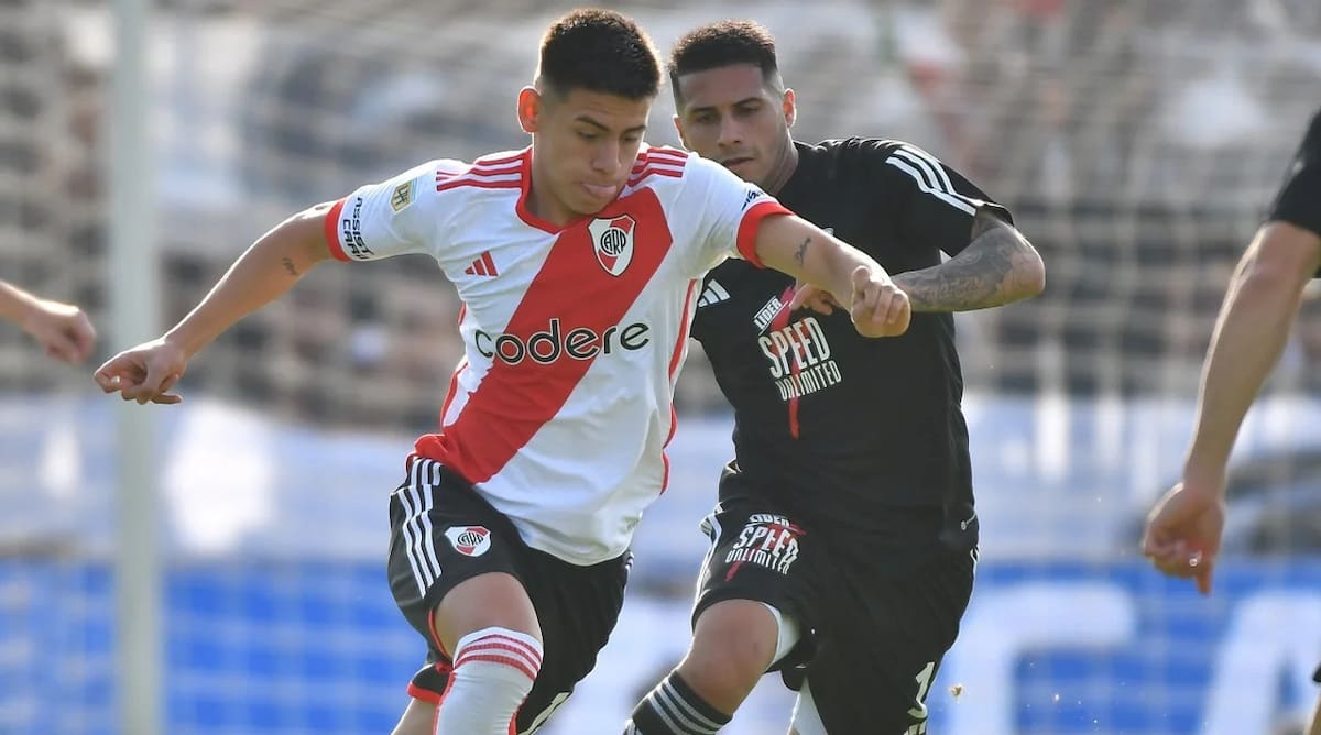 River vs Riestra. Foto: NA