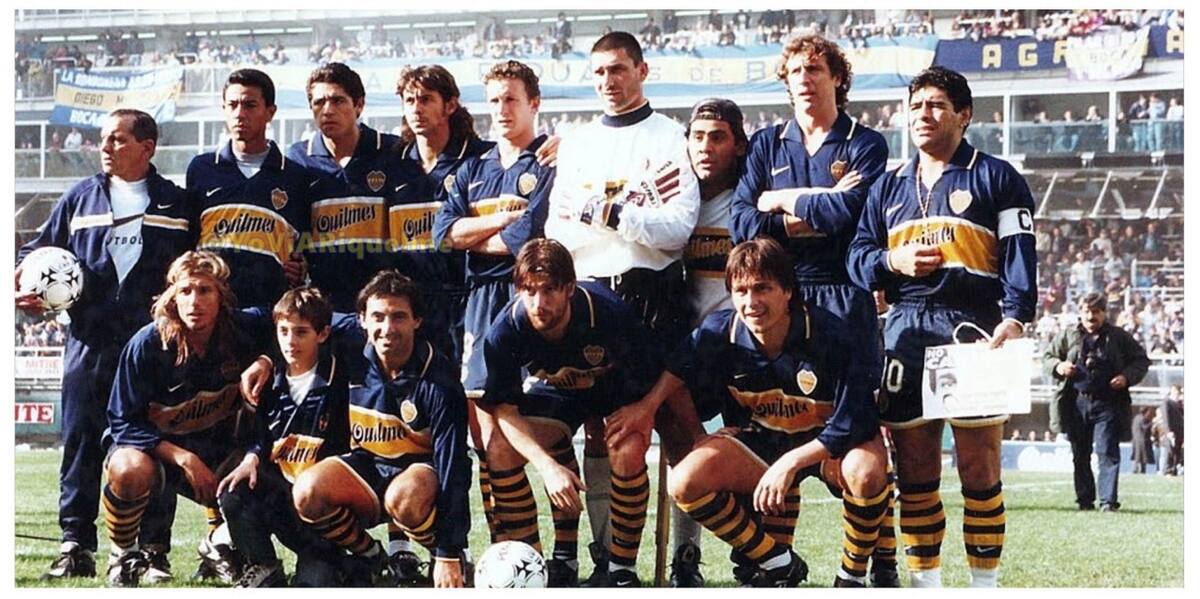 Roberto Abbondanzieri y Diego Maradona en el mismo Boca. Foto: X.