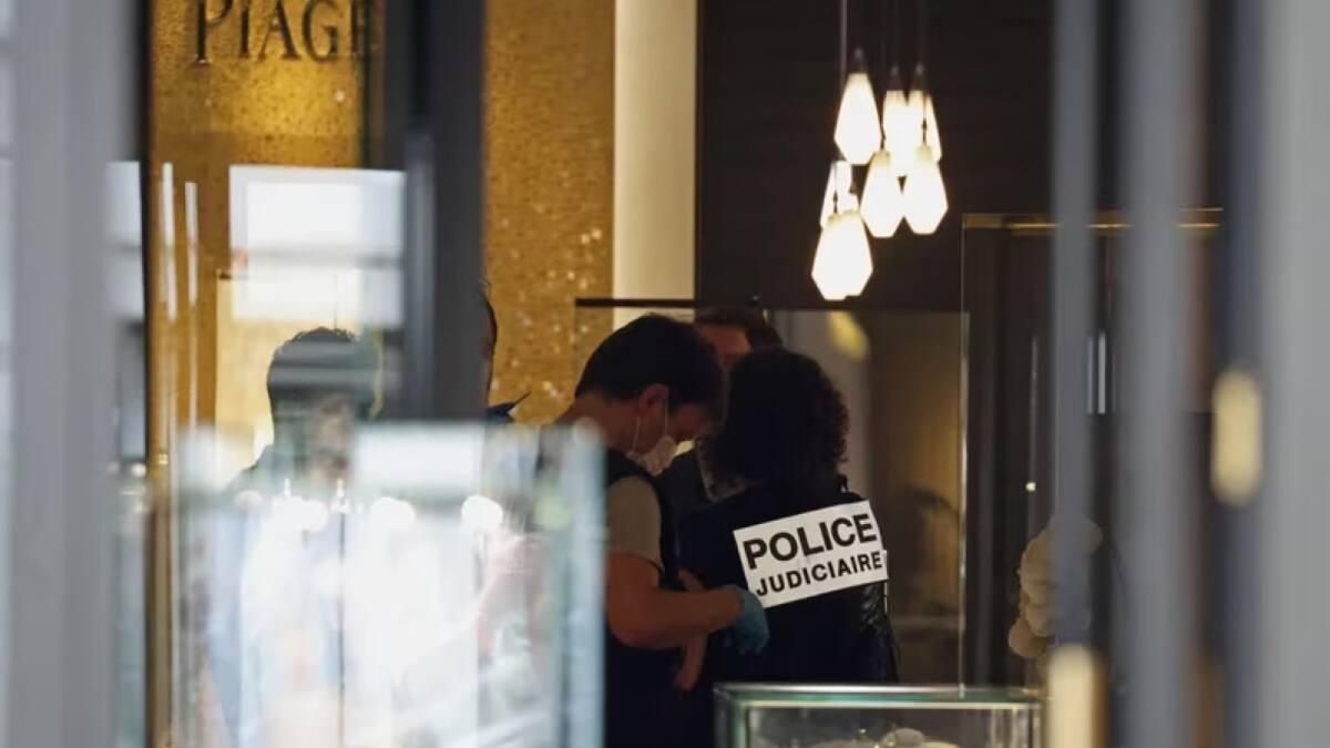 Golpe comando a la lujosa joyería Piaget de París: se llevaron más de 10 millones de dólares