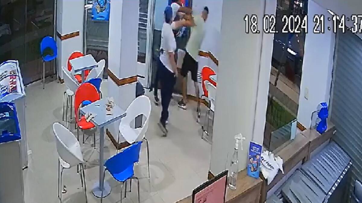 Robo frustrado en una heladería de Rosario. Foto: captura de pantalla