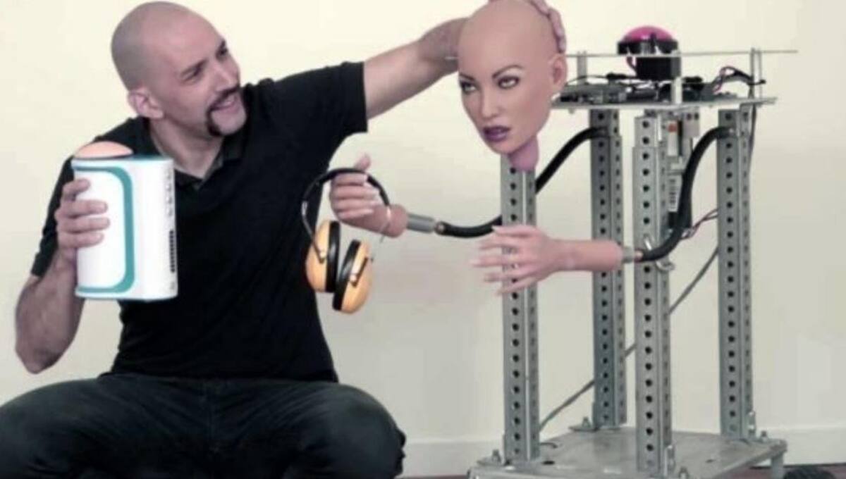 Robot sexual Autoblow, tecnología