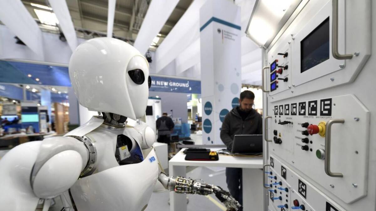 Robots ocuparán 20 millones de empleos para 2030