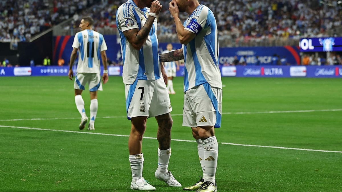 Rodrigo De Paul y Lionel Messi; Selección Argentina vs. Canadá; Copa América 2024. Foto: Reuters.