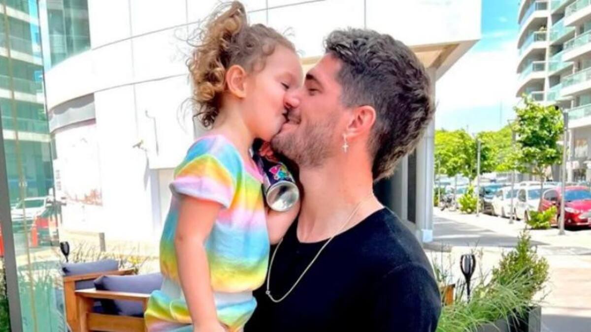 Rodrigo de Paul y su hija. Foto: NA