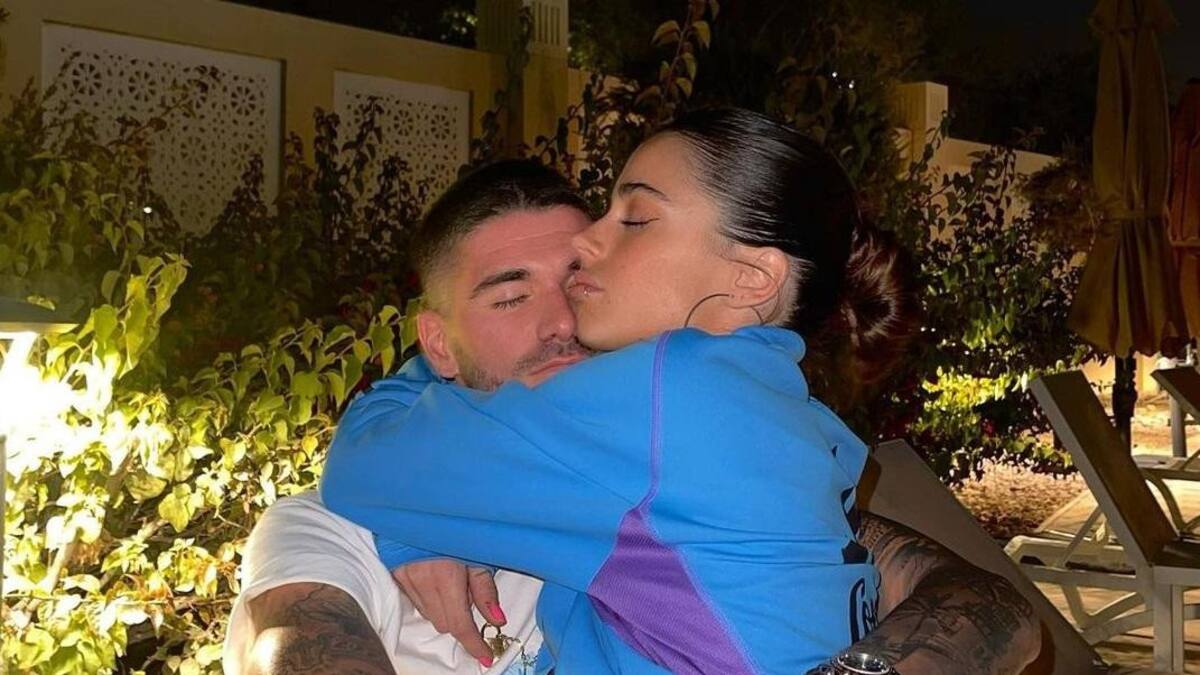 Rodrigo de Paul y Tini Stoessel. Foto: Instagram @rodridepaul.