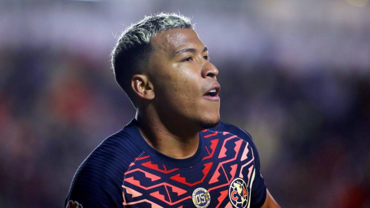 Roger Martínez, futbolista. Foto: EFE.