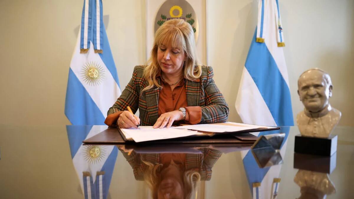 Rossana Chahla propone eliminar 59 tasas municipales para reducir costos a vecinos y comerciantes en San Miguel de Tucumán