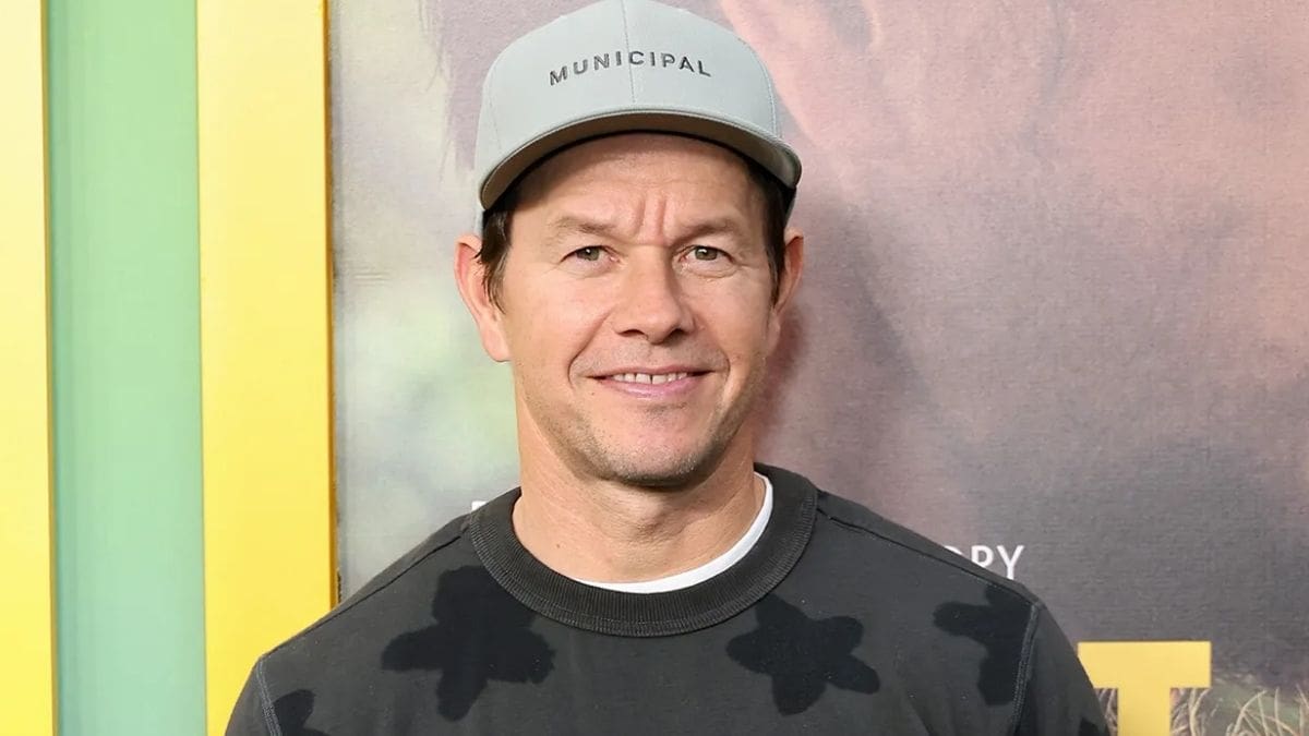 Mark Wahlberg, actor de 55 años: “Desayuno 3 huevos duros, pavo, salmón y arándanos todos los días”