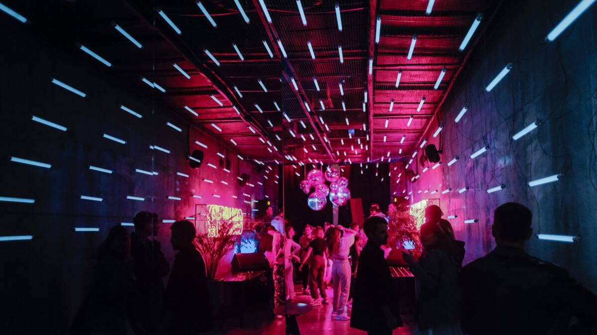 Importante paso para la comunidad swinger. Foto: Unsplash.