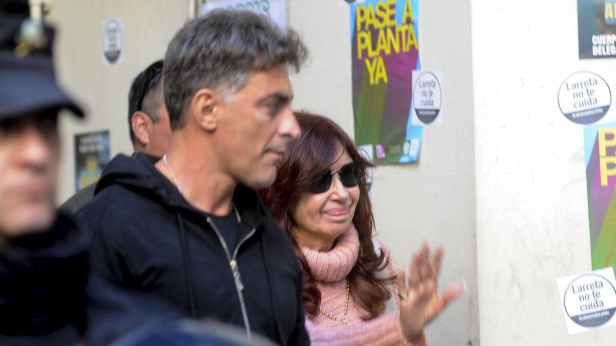 Saludo de Cristina Kirchner tras el atentado en su contra. Foto: Telam.