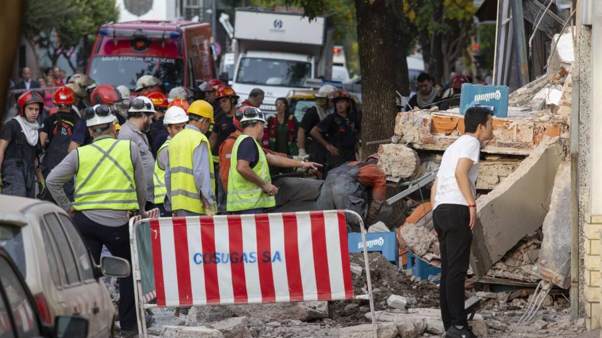 San Cristóbal, derrumbe en supermercado chino, se cayó una medianera, NA