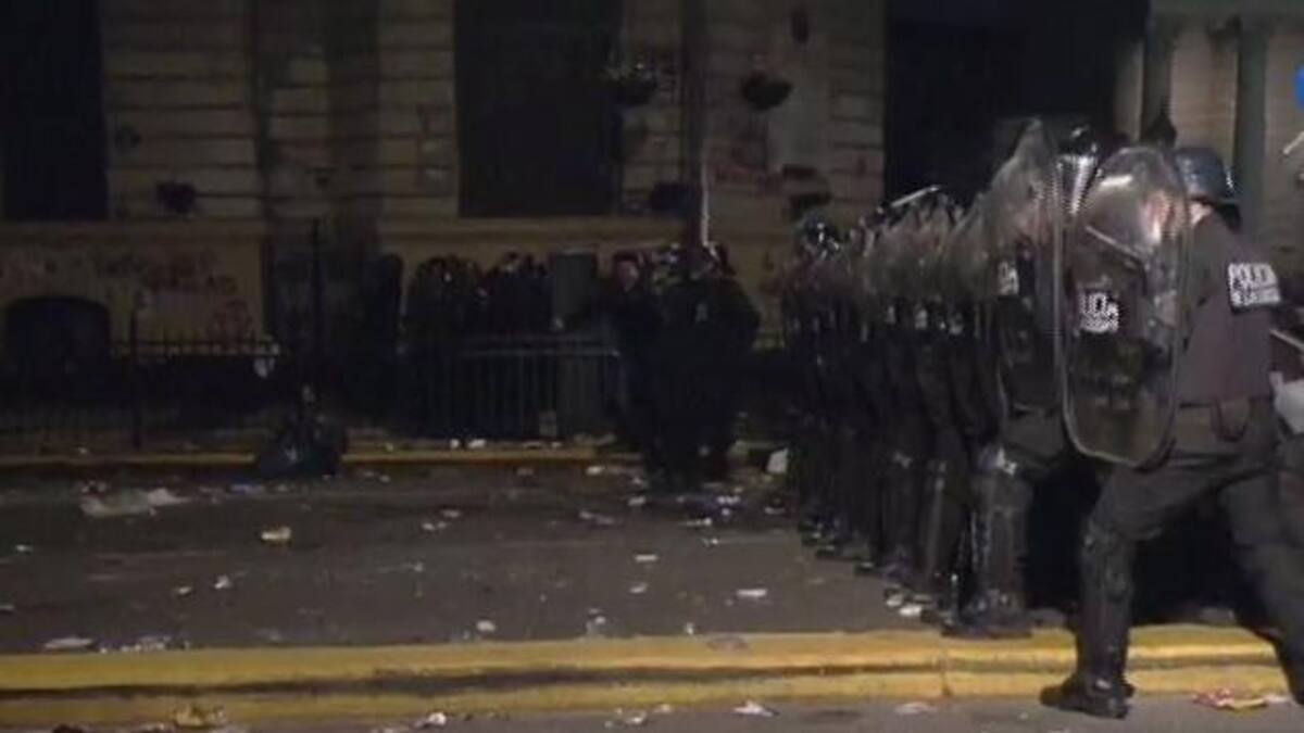 Santiago Maldonado - incidentes en Plaza de Mayo