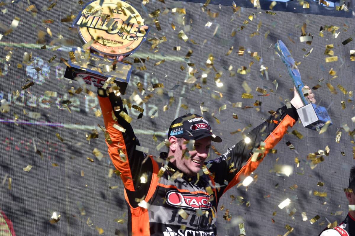 Santiago Mangoni se quedó con La Carrera de los Millones. Foto: Twitter @actcargentina.