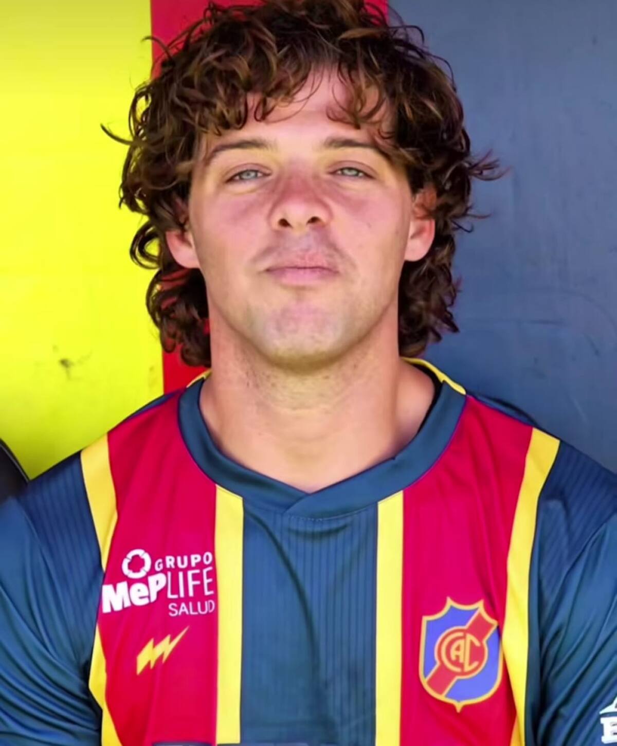 Santiago Maratea. Redes Sociales