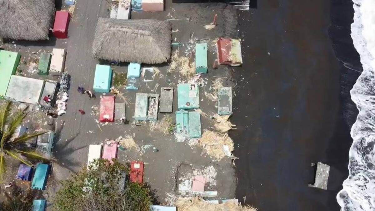 Se destruye un cementerio en Guatemala. Foto: captura video.