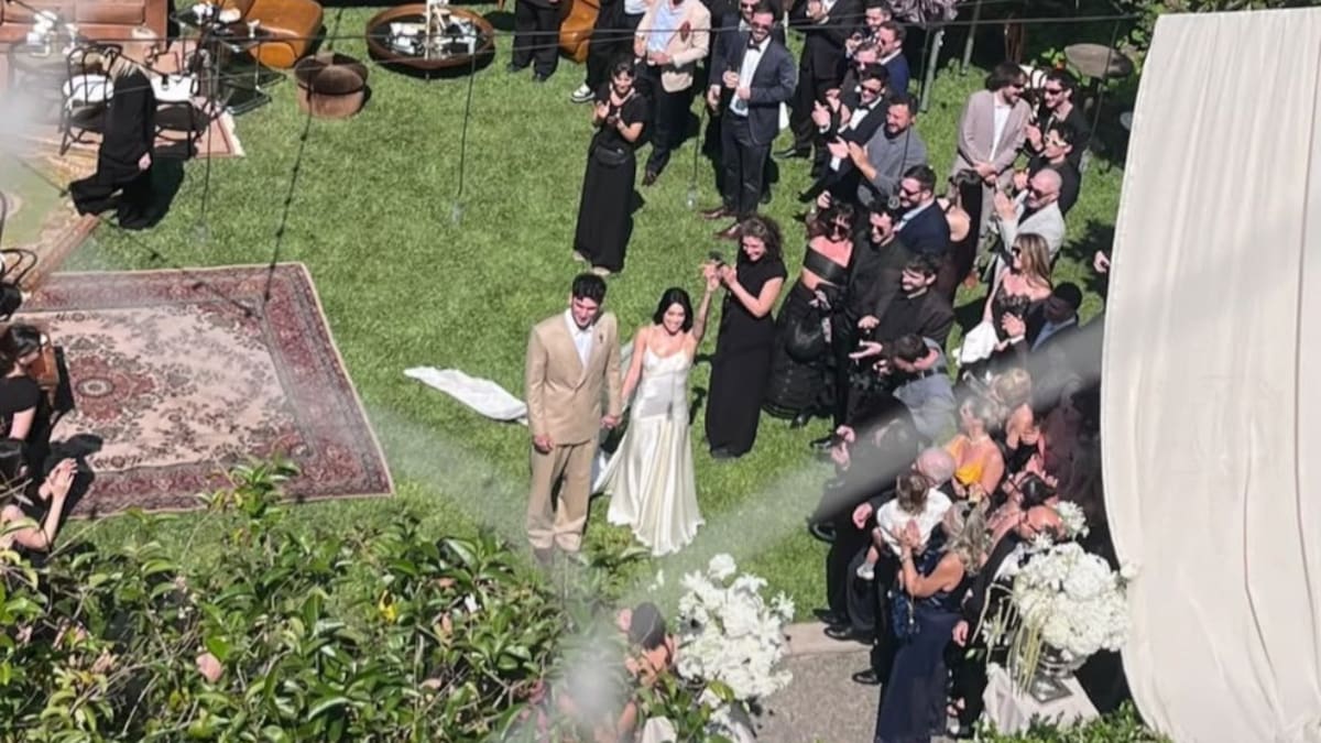 Se filtró la primera foto del casamiento de Lali Espósito y Pedro Rosemblat.