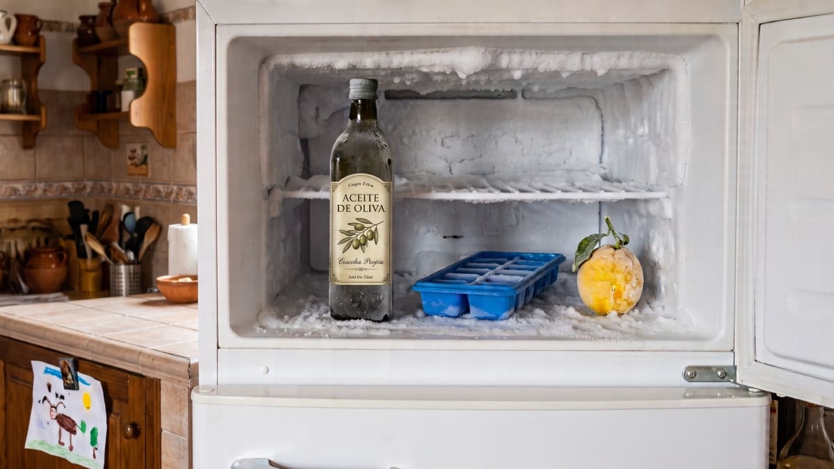 Aceite de oliva en el freezer: el truco para conservarlo mejor, qué recomiendan los expertos y qué revisar sí o sí