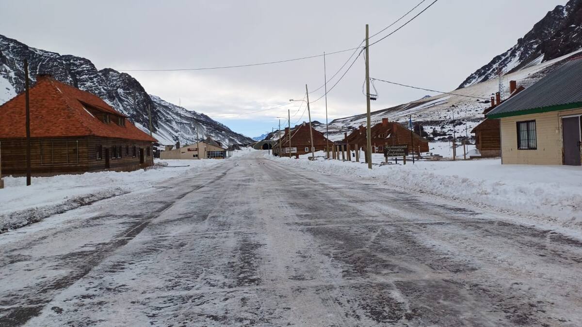 Se suspenden las clases presenciales en Mendoza.