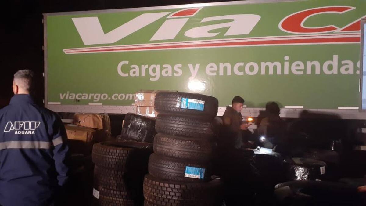 Secuestro de mercancia ilegal. Foto: AFIP.