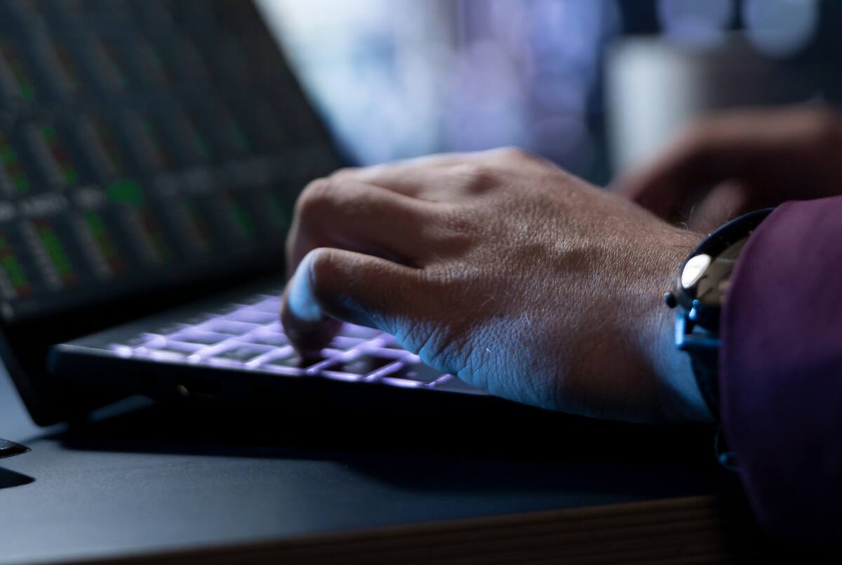 Seguridad, computadora, tecnología. Foto: Freepik.