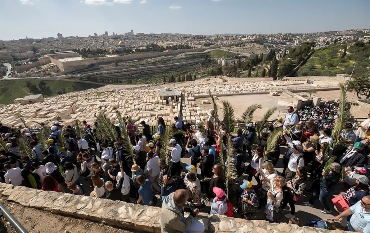 Semana Santa en Jerusalén. Foto: EFE /EPA/ATEF SAFADI