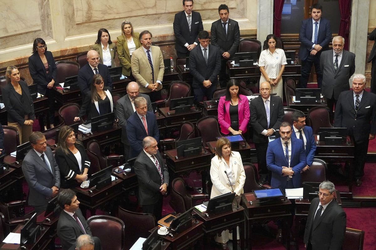 Debate en el Senado por la reforma laboral.