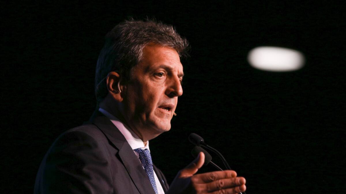 Reunión clave y anuncio inminente: Massa sube el piso mínimo de Ganancias a más de $1.000.000 desde octubre