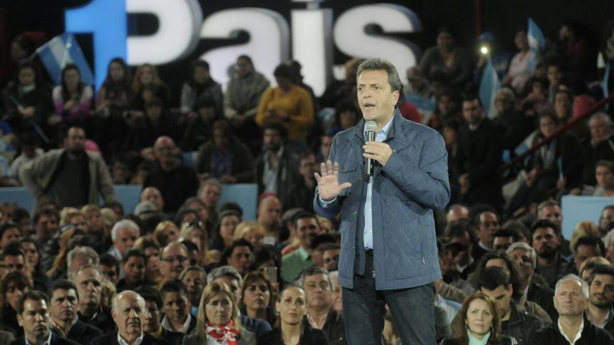 Sergio Massa realiza su cierre de campaña en Tigre - DYN