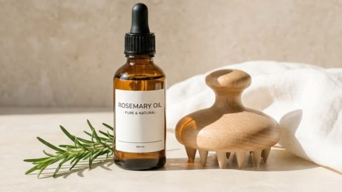 ¿Cuál es mejor para tu pelo?: la diferencia entre sérum y aceite capilar que seguro no sabías