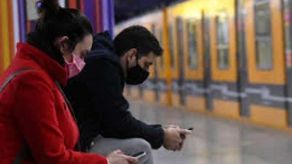 Servicios públicos abiertos durante el CENSO. Foto: NA.