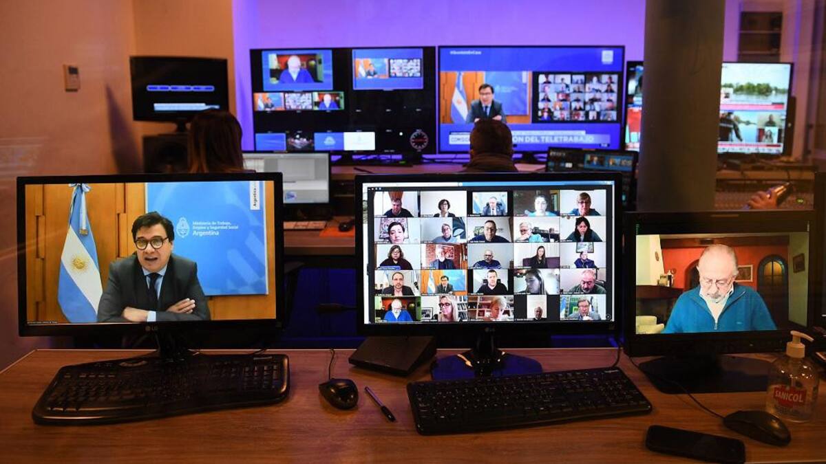 Sesión por Teletrabajo en pandemia. NA.