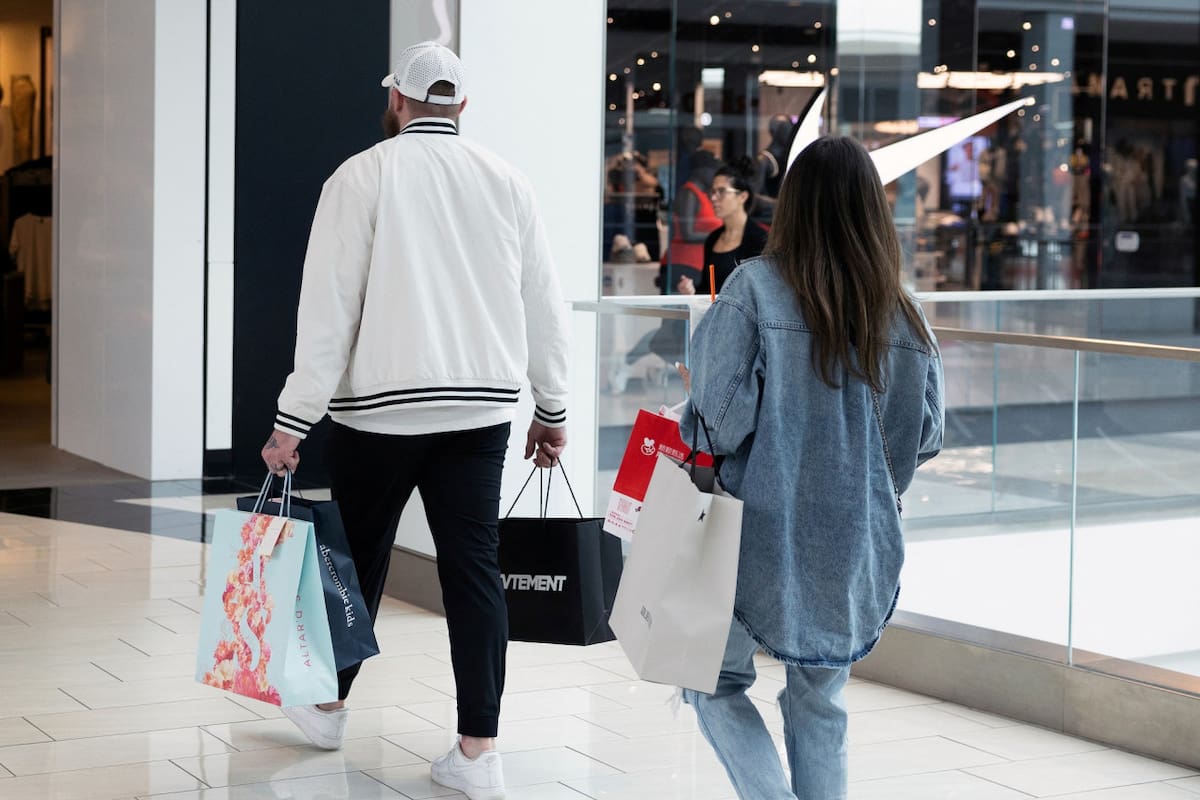 Shopping, compras, locales. Foto: Reuters/Rachel Wisniewski
