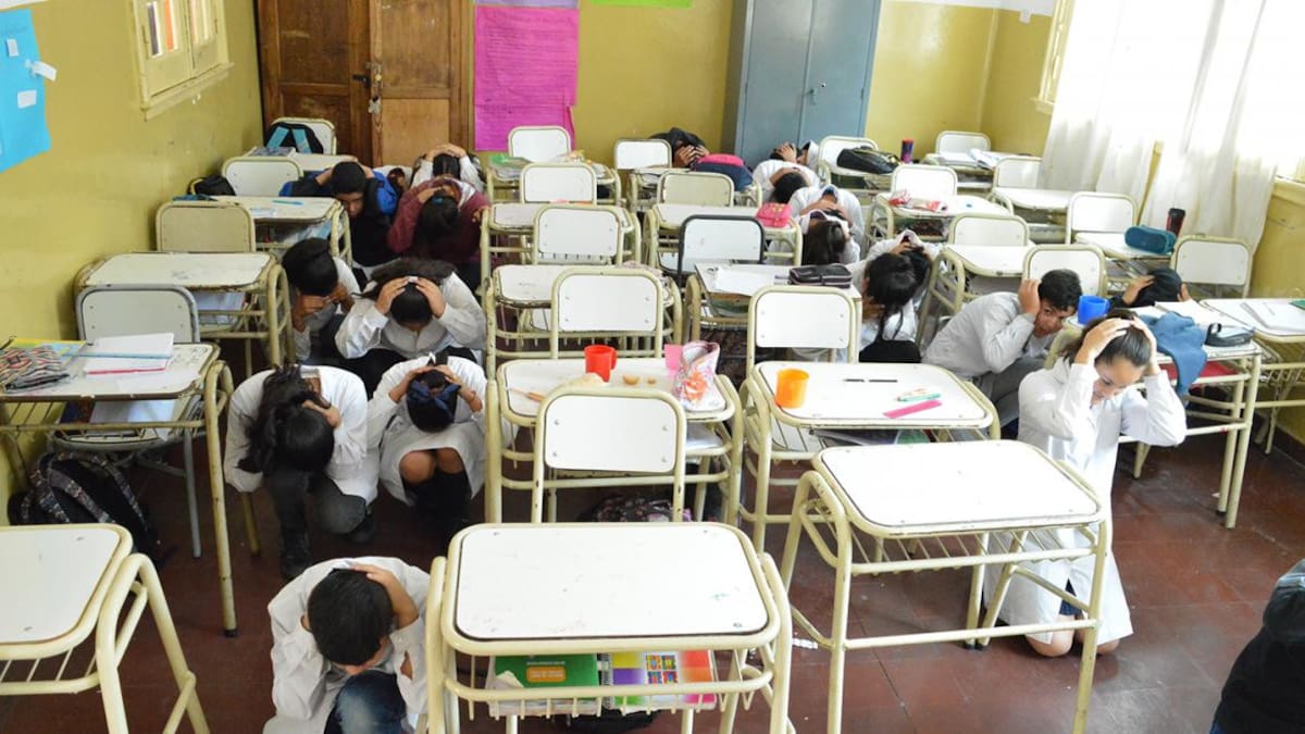 Simulacro de sismo en Salta