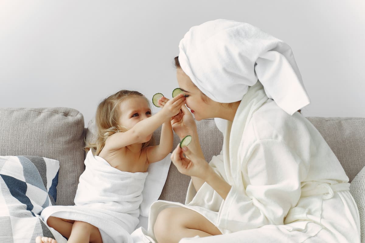 Skincare en niños. Foto: Freepik.