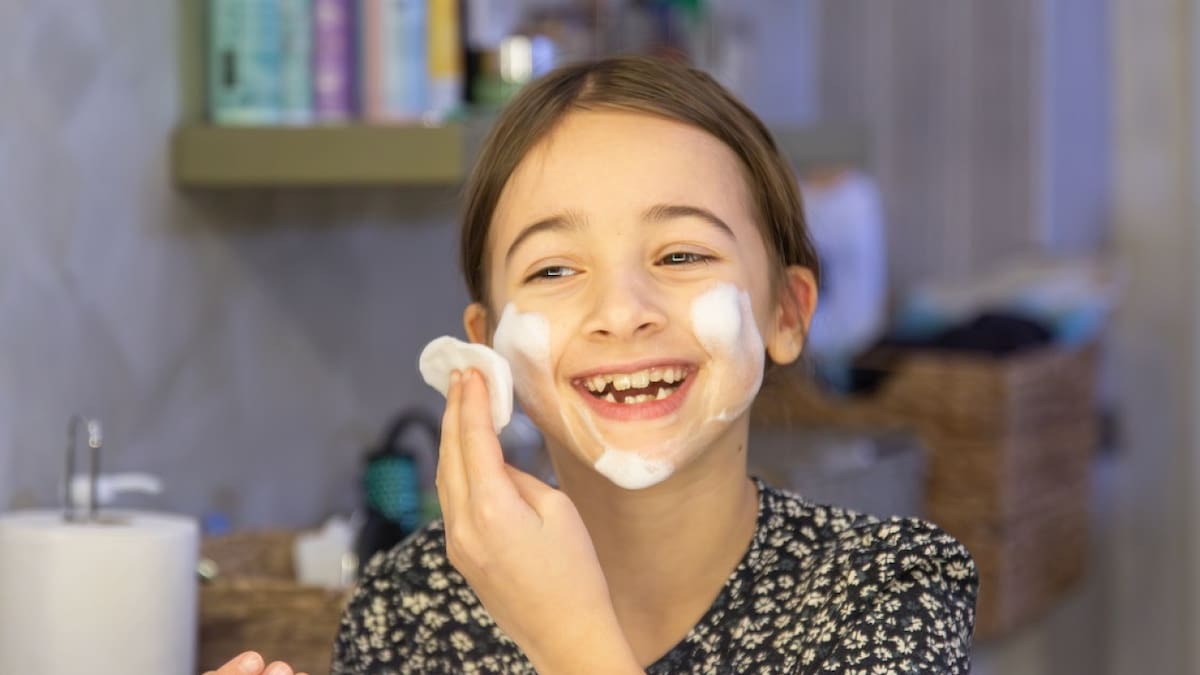 Skincare en niños. Foto: Freepik.