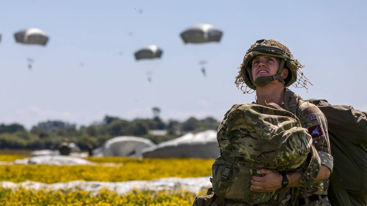 El Reino Unido intensifica su presencia militar en las Islas Malvinas: el nuevo batallón que se convierte en compañía de infantería