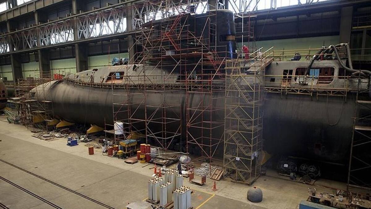 Submarino ARA San Juan - Reparación