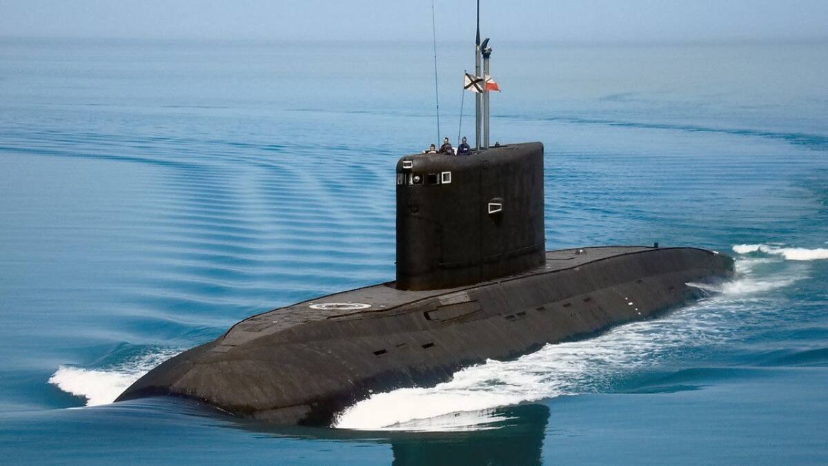 Submarino Rostov del Don, clase Kilo. Foto: Twitter.