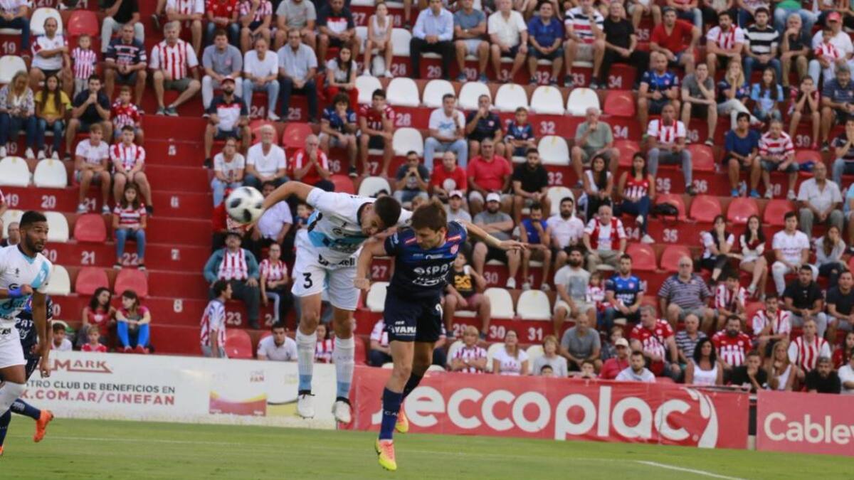 Superliga, Unión de Santa Fe vs Temperley (Twitter)