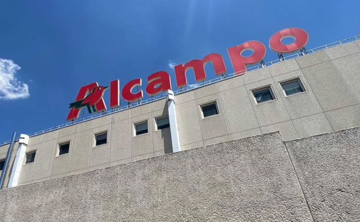 Supermercado Alcampo. Foto X @CronicaBalear_