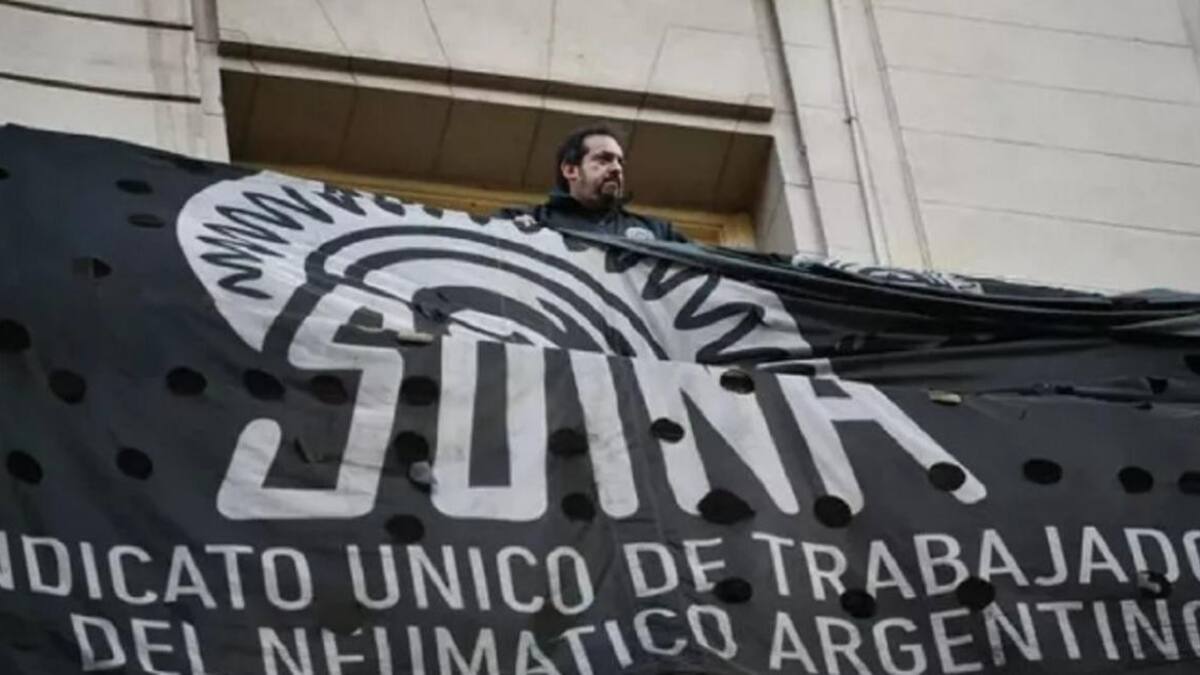 La fabricante de neumáticos Bridgestone cierra temporalmente sus operaciones en Argentina