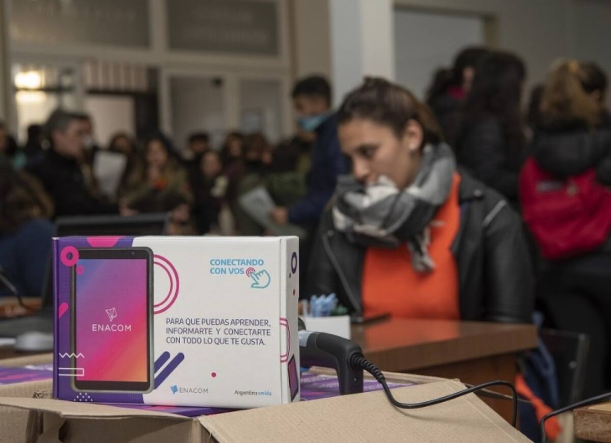 Tablets gratuitas del ENACOM y ANSES. Foto: ENACOM