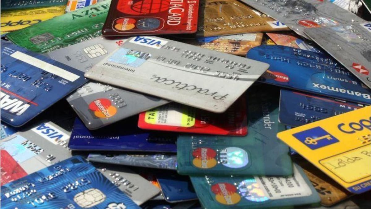 Tarjetas de crédito, dólares