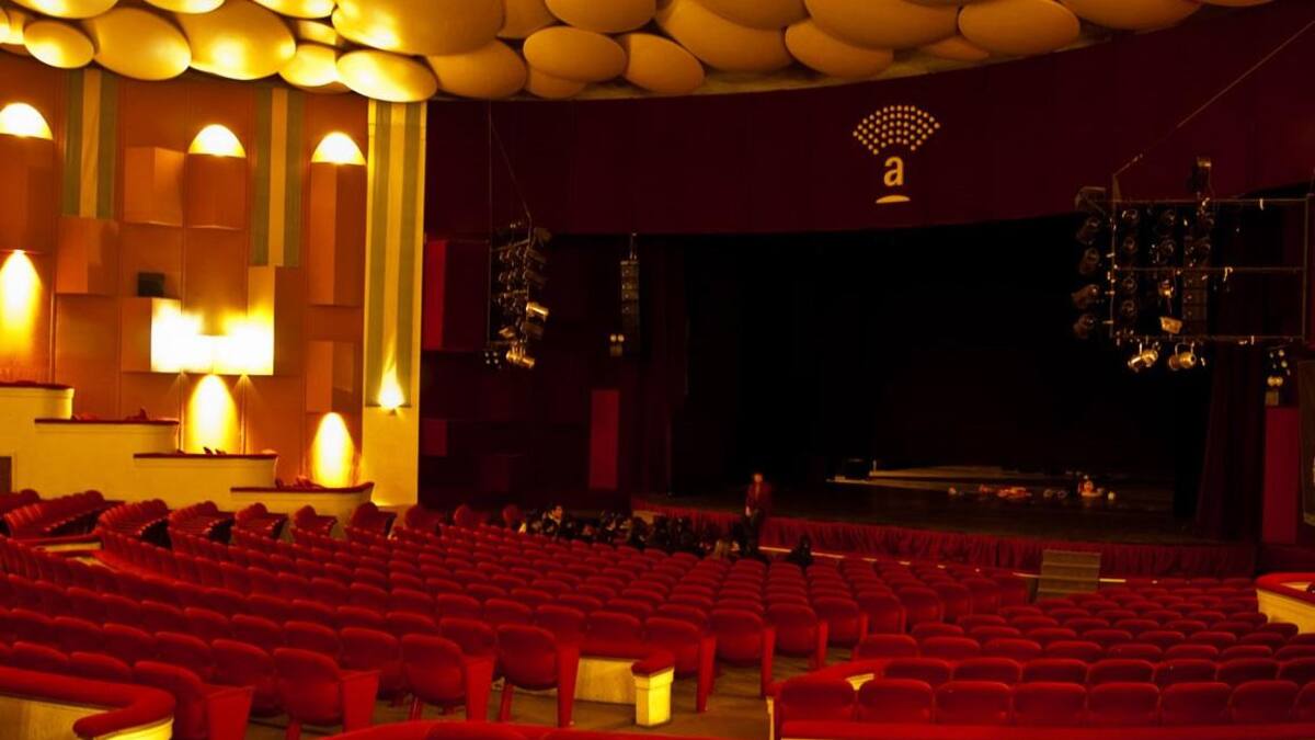 Teatro Mar del Plata - caída de espectadores