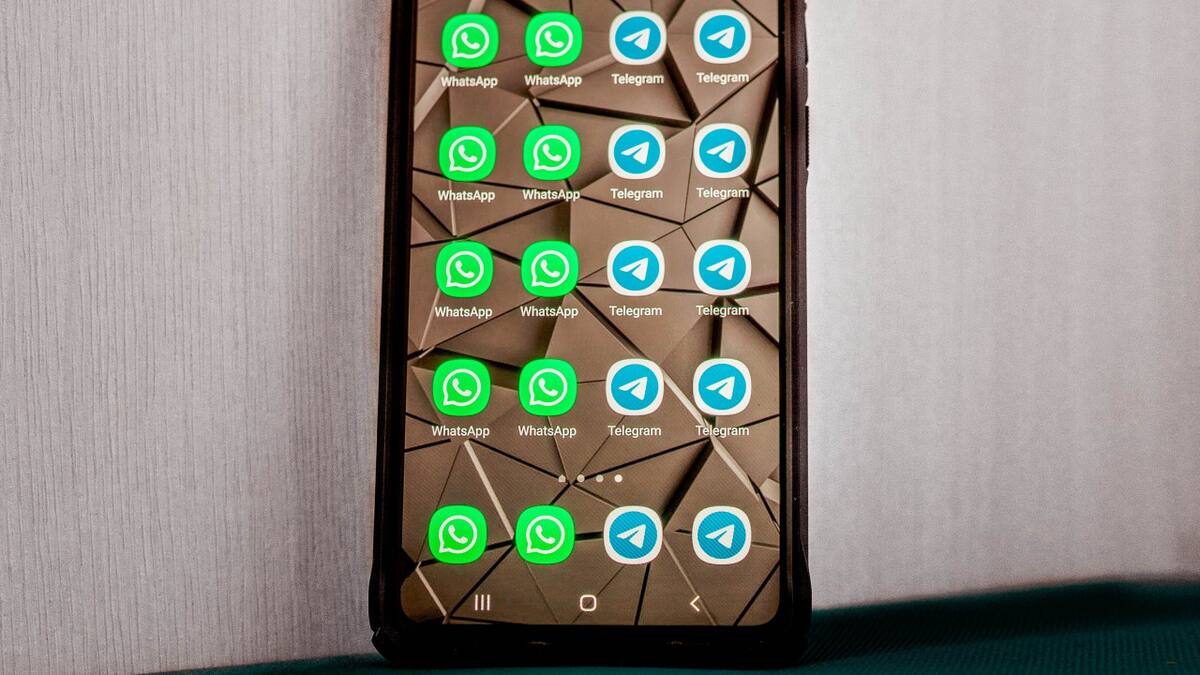 Telegram vs. whatsapp la batalla de mensajería instantánea - fuente: unsplash