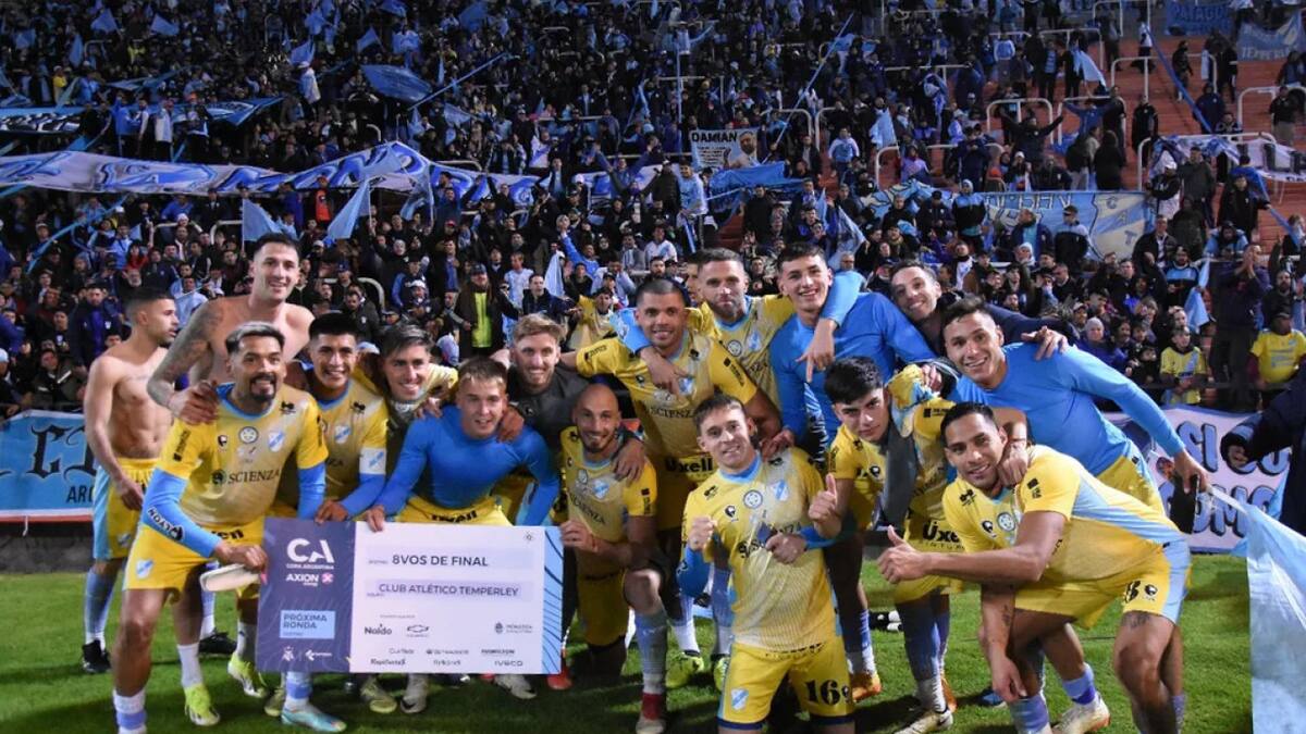 Temperley eliminó a River de la Copa Argentina. Foto: NA