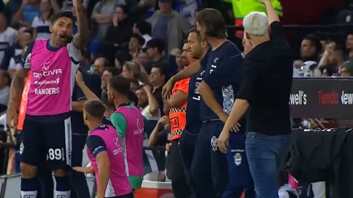 Tensa discusión entre Israel Damonte y el "Pata" Castro. Foto: captura de video