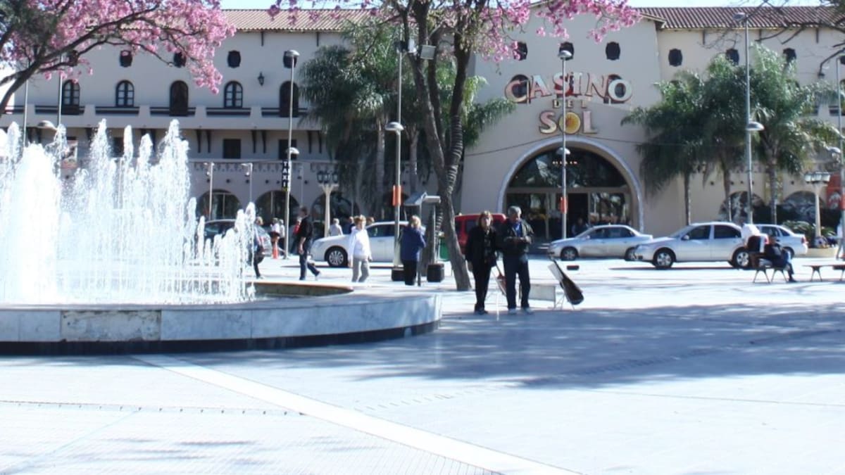 El pueblo que resguarda a “la Virgen que llora sangre”: un destino único cerca de las Termas de Río Hondo